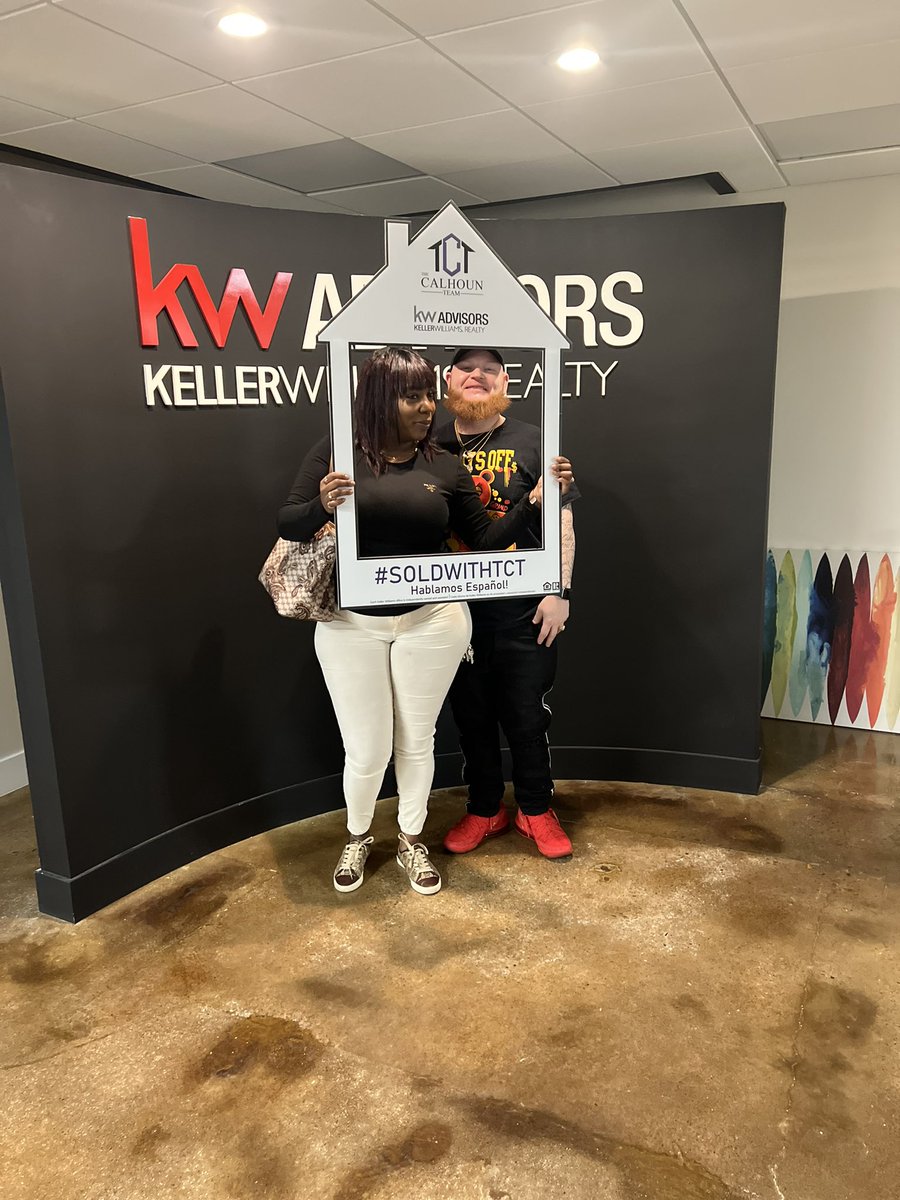 brizpops's tweet photo. What a fun and awesome couple to work with!! Lulu and Jacob, thank you for allowing us to help you purchase your FIRST π‘.
#Cincinnatirealtors #Daytonrealtors #TCT#OhioRealEstate #WestChester #OhioRealtors #KellerWilliamsAdvisors #TheCalhounTeam https://t.co/Vz8nc5ixXF