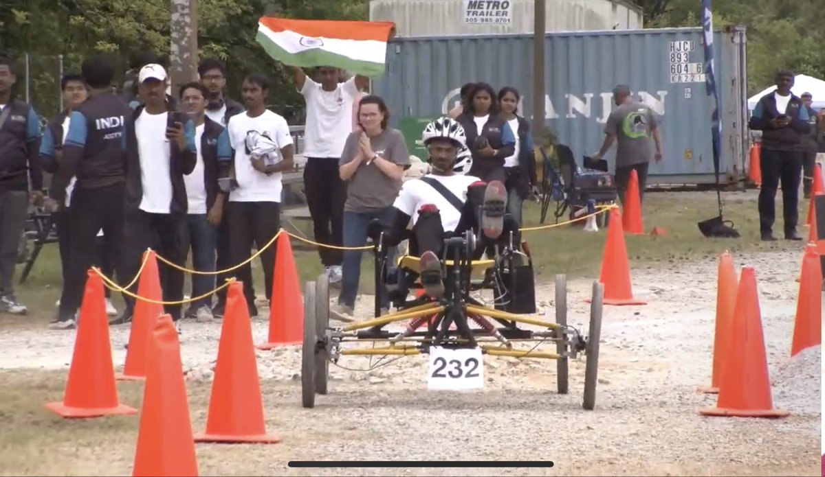 Honoured to have represented🇮🇳for the 2nd time in the NASA Human Exploration Rover Challenge 2023 and received a special mention at the award ceremony. An unforgettable experience of fun and learning! #NASAHERC #SpaceExplorer