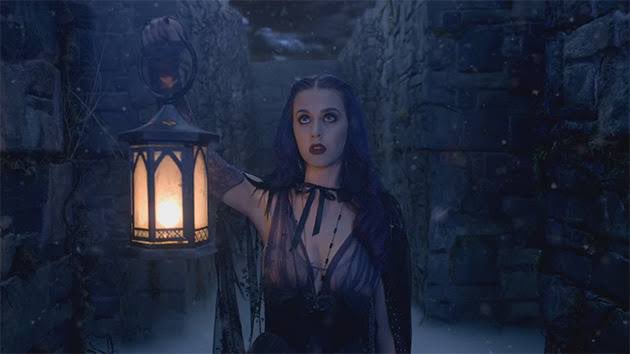 PopCrave's tweet photo. “Wide Awake” by @KatyPerry has reached 1 BILLION views on YouTube.

It’s her seventh video to achieve this. https://t.co/j8274QQZLY