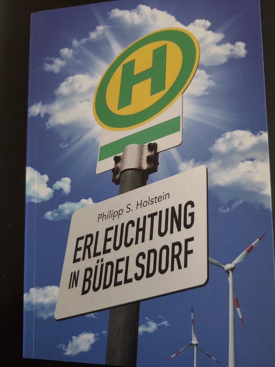 Fischblog's tweet photo. Zum #WelttagdesBuches

Gelesen: "Erleuchtung in Büdelsdorf" von @PSHolstein. 
Eine kleine Dorfgeschichte um rund um eine Erleuchtung im Drogenrausch, die auch nach dem Ausnüchtern nicht weggeht.

Sehr skurril, lustig, ein bisschen philosophisch und mit Happy End. Gern gelesen. 👍 https://t.co/L0rCTQl25M