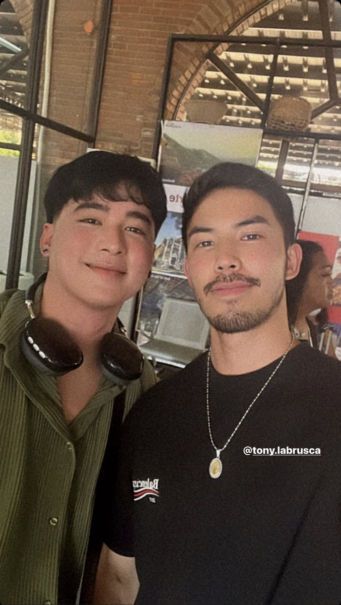 labruscaarchive's tweet image. XAVMI SAVED ME!!! 😍😍😍 #TonyLabrusca #Xavmi #HelloStrangerTheSeries