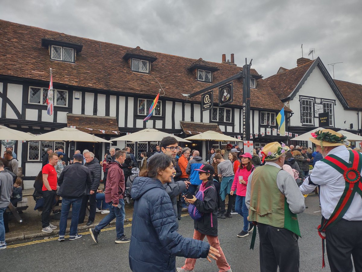 Pinner Local tweet media