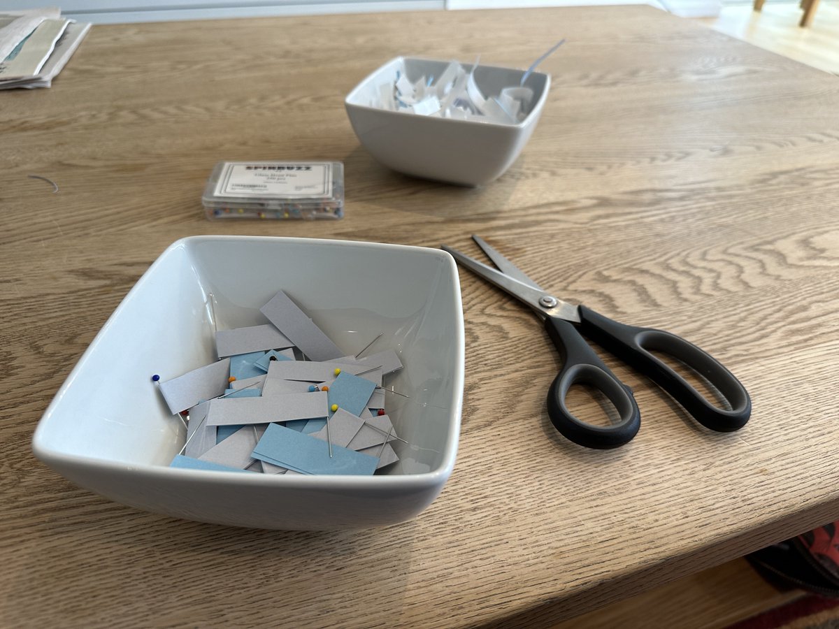 OneFairways's tweet image. A satisfying hour making some new flags for our wall map. We ask guests to stick a pin in with the name of their home golf club. Fascinating to see all the different clubs from around the world. 

We’re still waiting for our first Augusta member but watching very closely…!