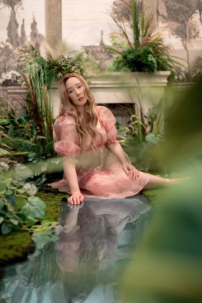 LadyCamilia's tweet photo. Happy Sunday! ♥
Here are some soft vibes to end the weekend well!
Photo @LXE_photo
#fantasy #fantasymodel #princess #princesscore #fairy #fairycore https://t.co/5Vck2to9A6