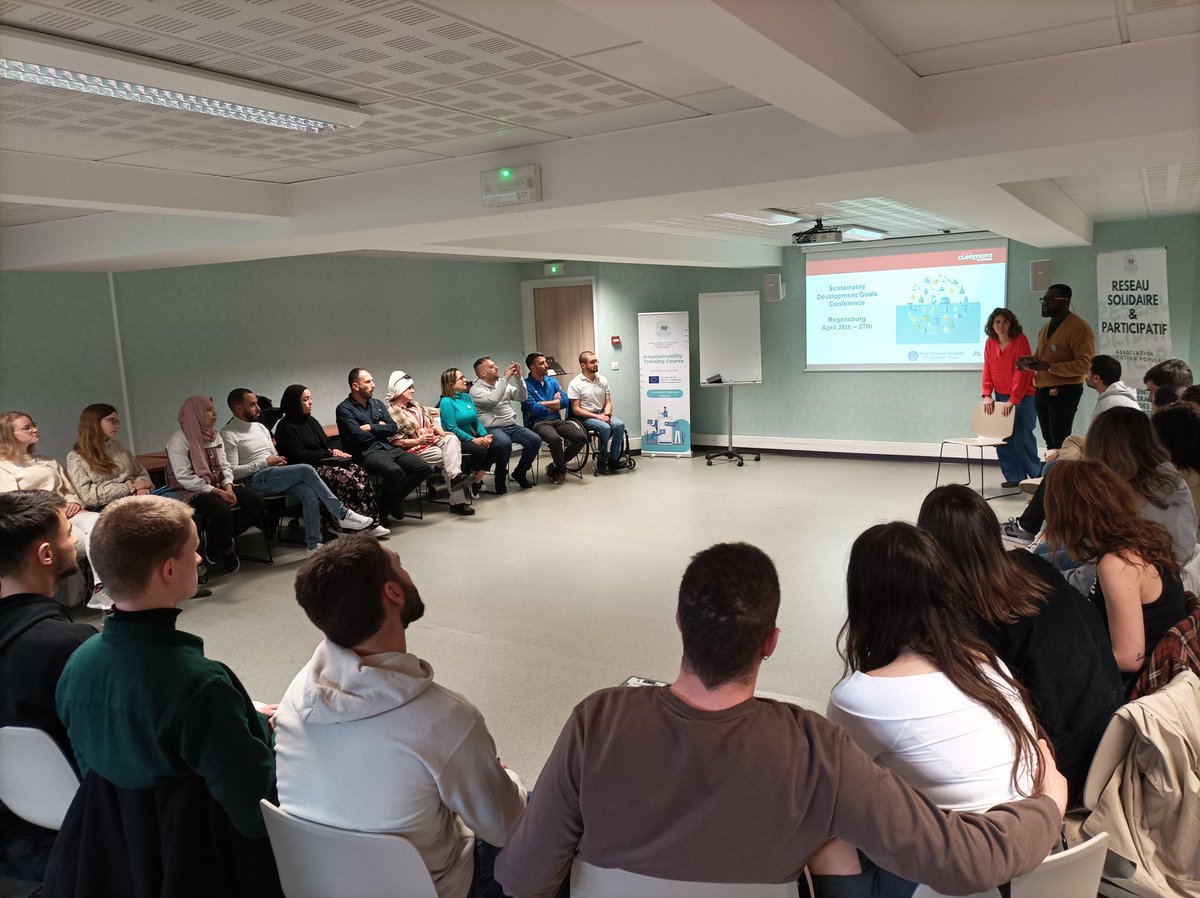 resopaFR's tweet photo. Yesterday, we marked #EarthDay with @AnneLaureStan - Deputy Mayor of @ClermontFd in charge of transitions. She presented the work of the city with regards to transitions &amp; sustainability.

💚#esustainability seminar is funded by #erasmusplus, co-organised w/@GEYCRomania #PrismaEU https://t.co/8Vy20TRsEH