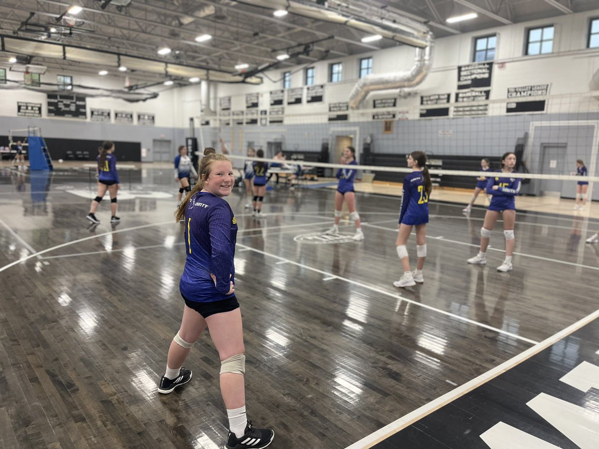 chrislb104's tweet photo. Great end to a great season winning Nerva 13s. One of the most fun teams to coach. Summer 👍🏻👍🏻#scvb #proudcoachdad https://t.co/2zFH4fCvmb