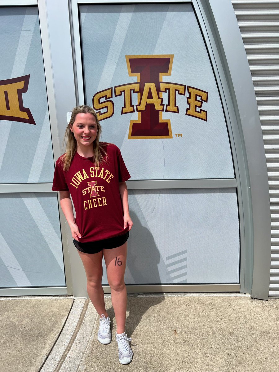 pv_cheerleading's tweet photo. Congrats to our senior Maddie Staats!! She will join the Iowa State Cheer Squad this fall! #spartanpride
@PVSpartanPride @CycloneCheer https://t.co/O39XWu4Cjz