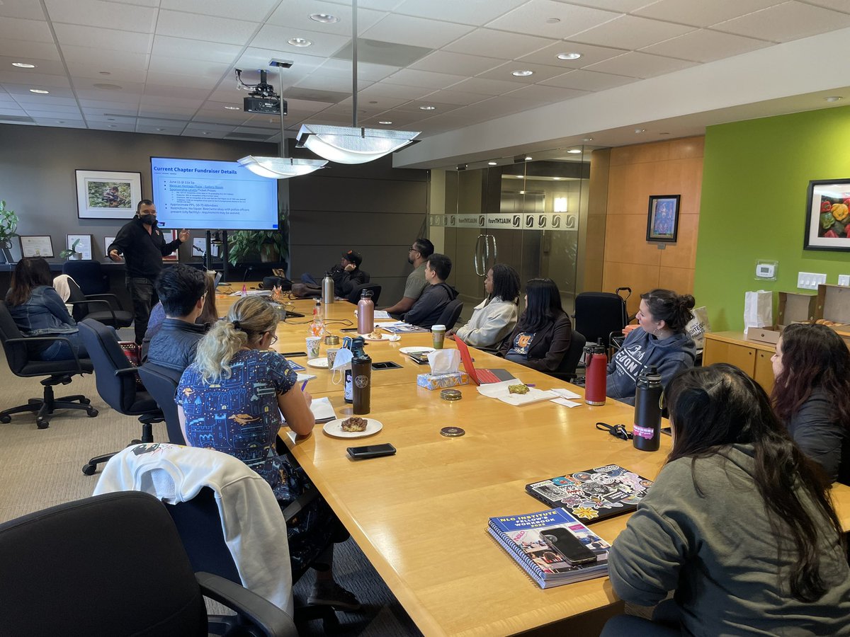 NLC_SV's tweet photo. That’s a wrap for April! We planned our graduation, got ready to organize with @332Ibew’s Alex Caraballo, picked up social media pointers from @barcelosknows, &amp; enjoyed Changemaker Spotlights with #NLCSV Alumni @SMCOETweet Trustee Hugo and @shawonj, CEO of @vocal_justice. #NLC https://t.co/4Upq4JhJAW