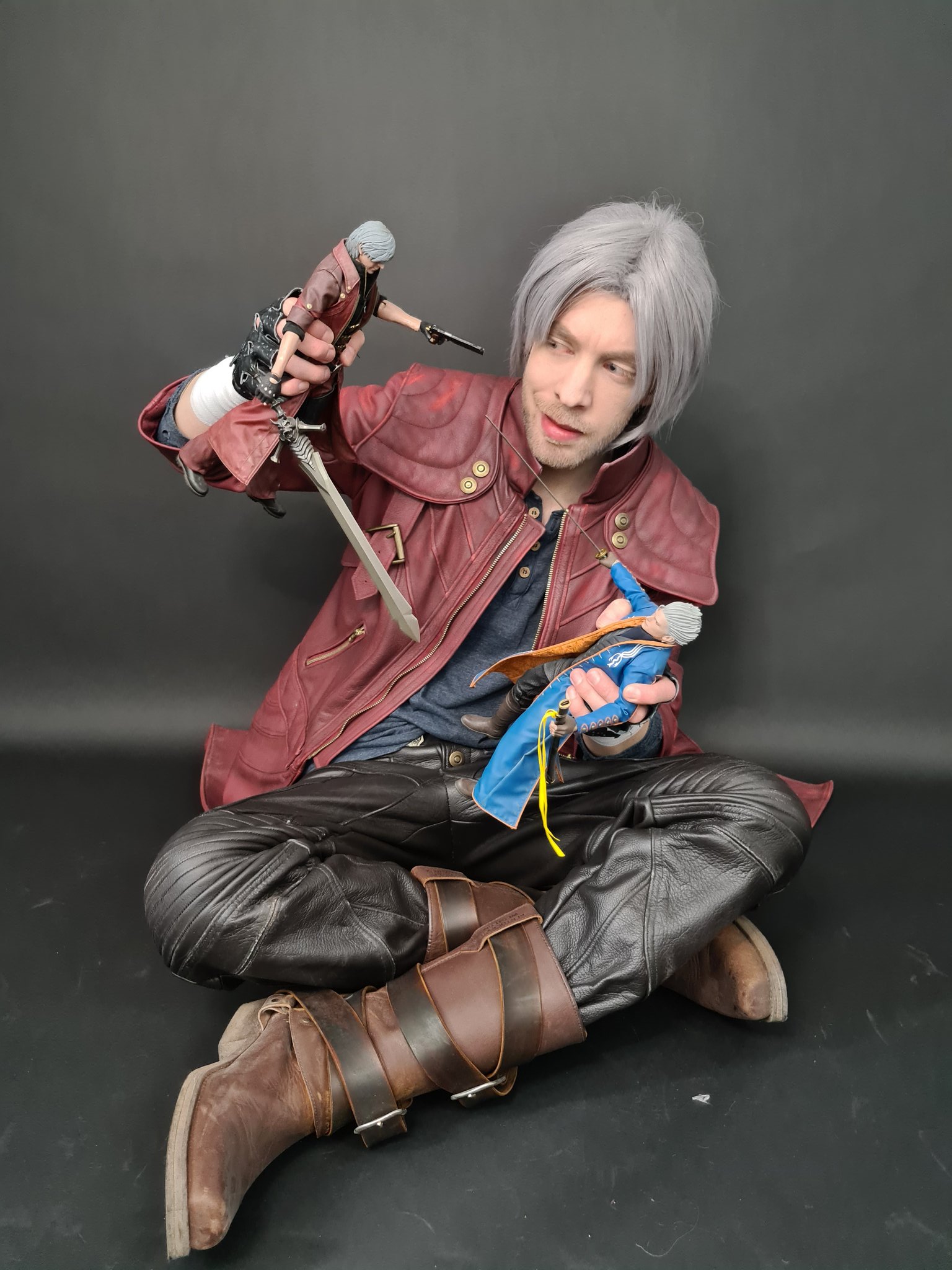 Dante Devil May Cry Cosplay 