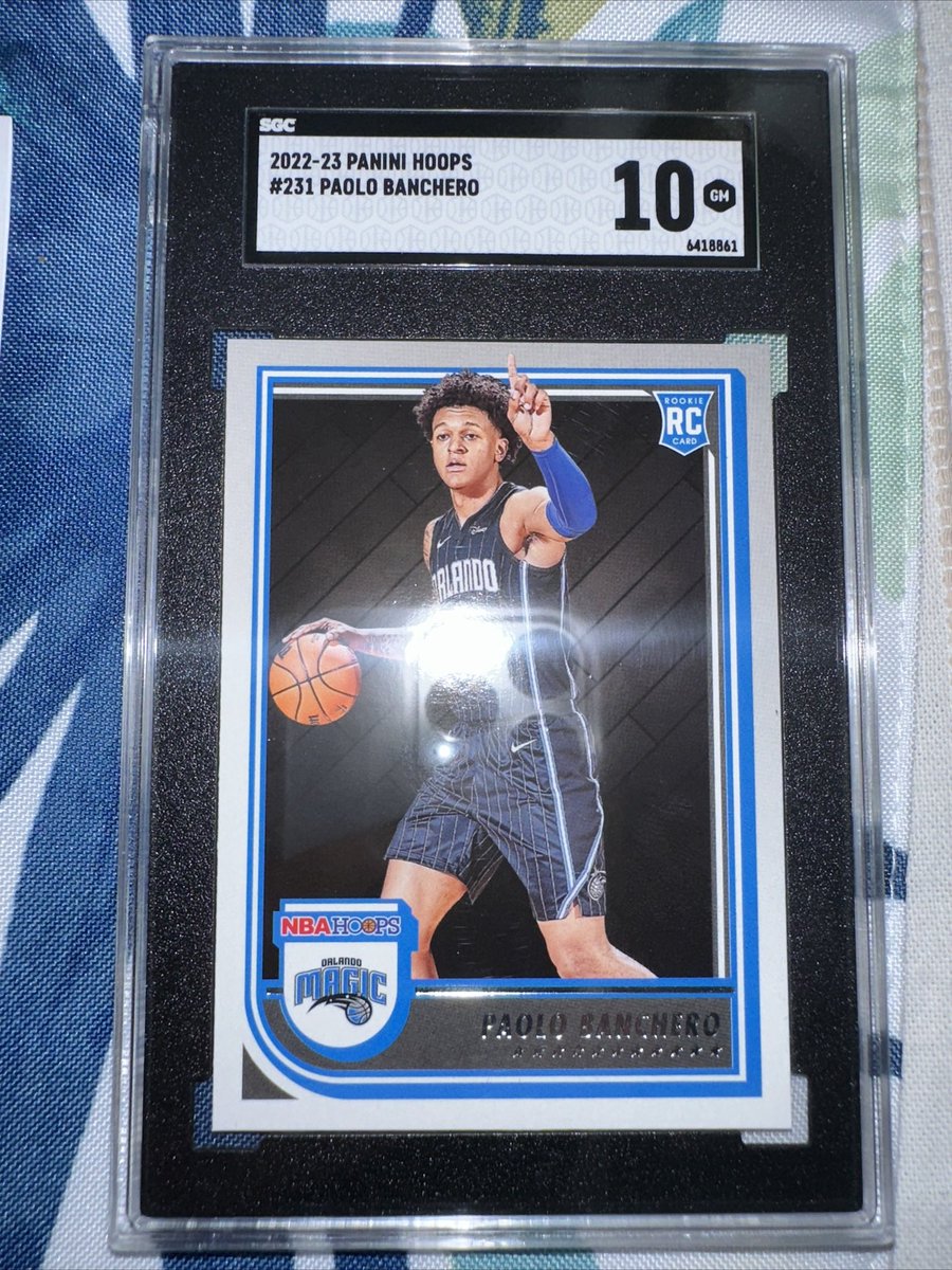 Boicey365's tweet photo. @HiveCards @NoFloCards @PapayonTrading @CardsEnzo Sale or trade idk what comps are https://t.co/BtPTowQq0t