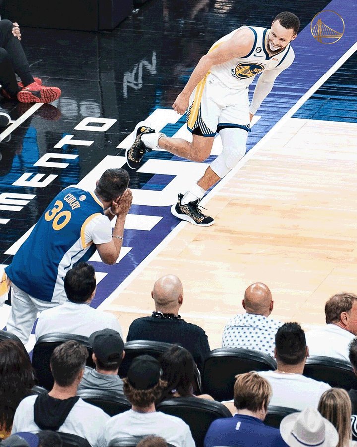 NBAdoPovo's tweet photo. FOTÃO DA POURRA 📸 https://t.co/RdfnTdyf9K