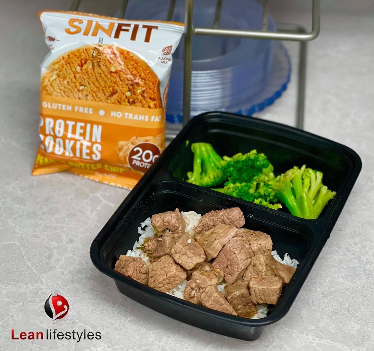 leanmcallen's tweet photo. Your meals are ready for pickup! We are available until 9pm tonight 🙂 https://t.co/8YNtocfOIk