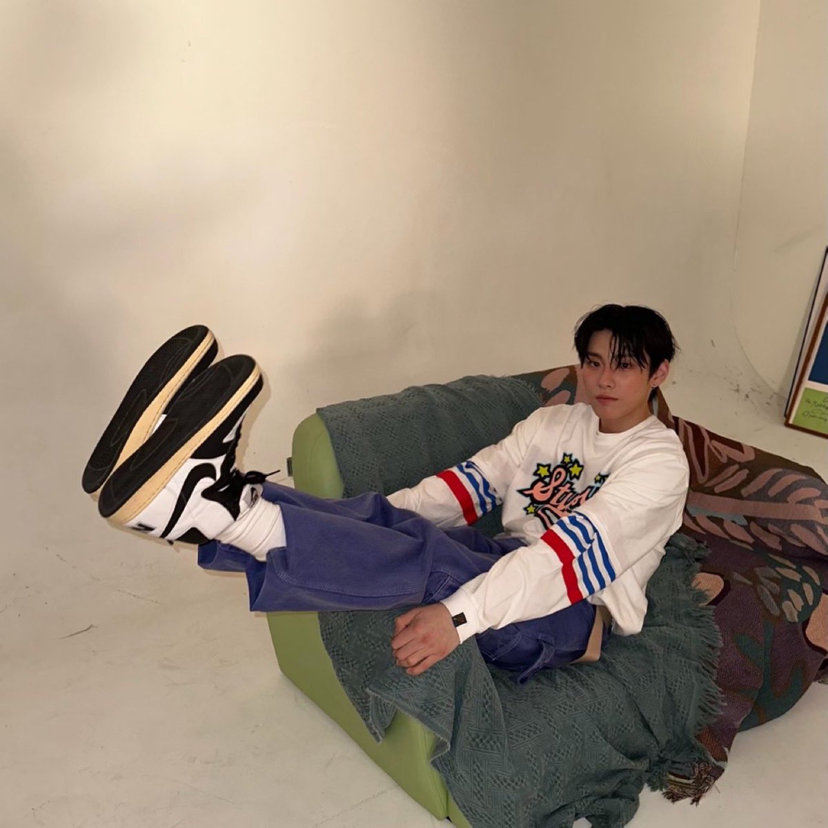 Kyuggjun's tweet image. ㅤㅤㅤㅤㅤㅤㅤㅤㅤ
Nothing stops you to always seize the joyful moments and for this one, I chose to keep it inside my gallery photos. Wishing you all a loving Monday.
ㅤㅤㅤㅤㅤㅤㅤㅤㅤ