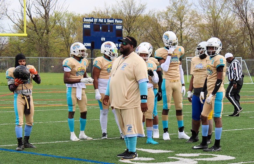 BoltNation313's tweet photo. 4/29 Preseason Game @ Michigan Hurricanes 🩵💛 Click the link to view all game day photos https://t.co/3BRGuZfFbl https://t.co/ENVP1LAzSG