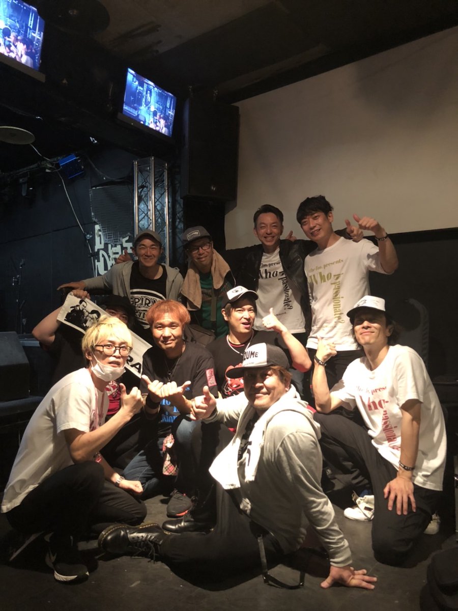 SPIRALRING2004's tweet photo. 昨日の栄タイトロープでのライブの演者皆でパシャリ❤ https://t.co/BkeVak8U3J
