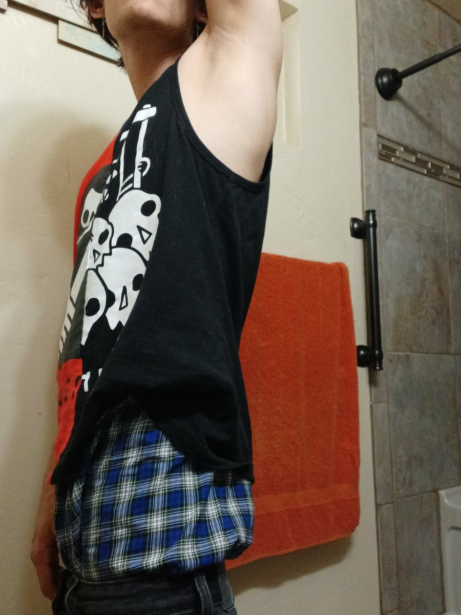 #sagger #saggingpants #plaidboxers #gay #gayboy #bottom 😏😏😏