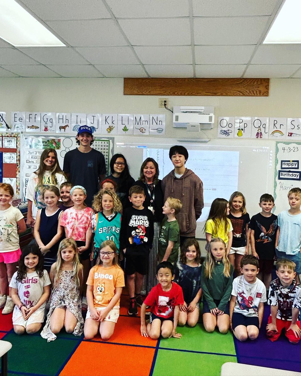 🍎Mrs. LuAnne Ainsworth was recognized by 2023 Graduating Senior, Andrew Yun. Each year our LTHS Top 10 Academic Scholars honor 1 teacher that made the biggest impact on their educational career. Thank you for guiding &amp; growing our future leaders. #WeLoveYouBIG #LPEPride ❤️🦅💙