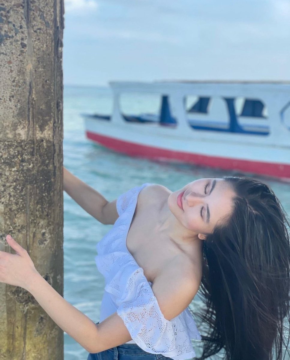 Kirstennidonny1's tweet photo. HAPPY 24TH BIRTHDAY KISSES🥳🤍
#KissesDelavin https://t.co/TyM7k1E0Ek
