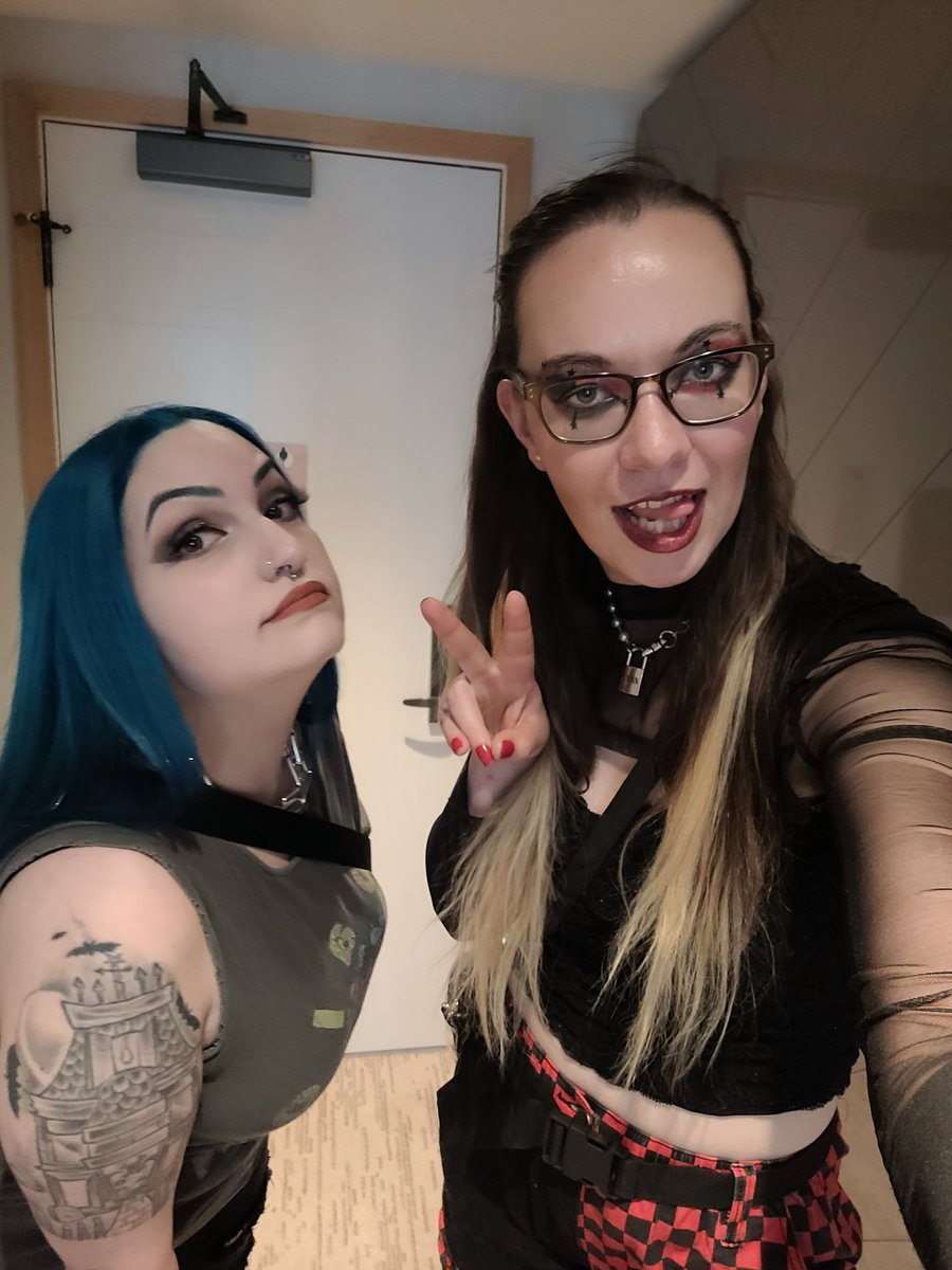 We just here looking for some dopamine 🤟 #JacksonWangWorldTour #MAGICMANWorldTour #JacksonWangVancouver #MagicMan2 #TeamWang