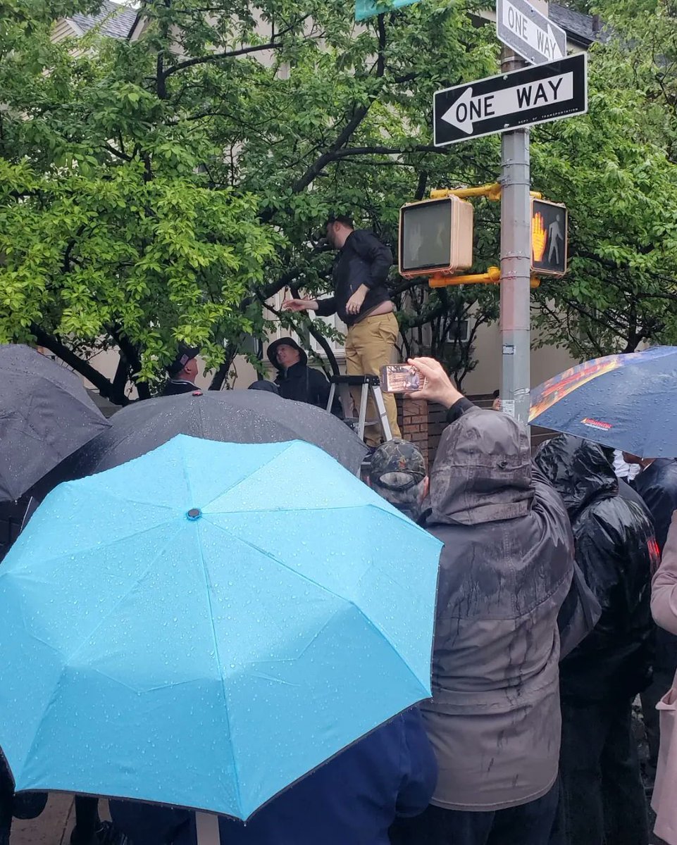 District Leader Anthony Beckford tweet media