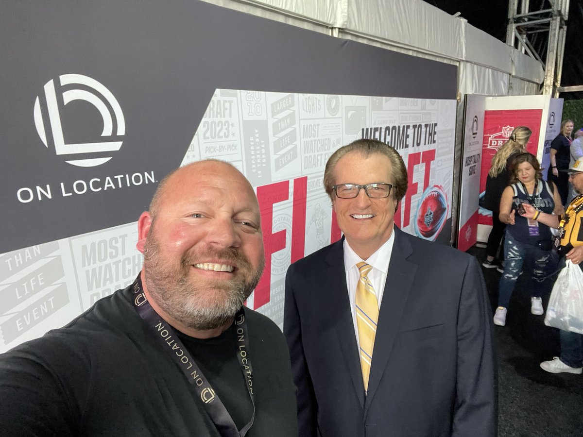 Great weekend as a parent. Things came together for Team Riggs. Lainey did great in her first track meet,<a href="/MaddenRiggs1/">Madden Riggs ✞</a> made all camp team and punched his ticket to <a href="/FBUcamp/">Football University</a> Top Gun, <a href="/MacKennaRiggs/">MacKenna</a> made <a href="/KStateClassyCat/">K-State Classy Cats</a> for year #2. O, I attended the NFL draft. Amazing weekend