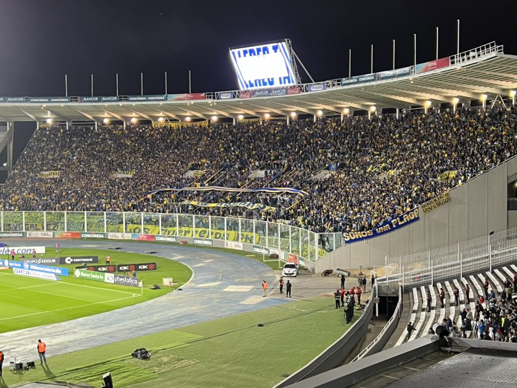 Central no copa, invade