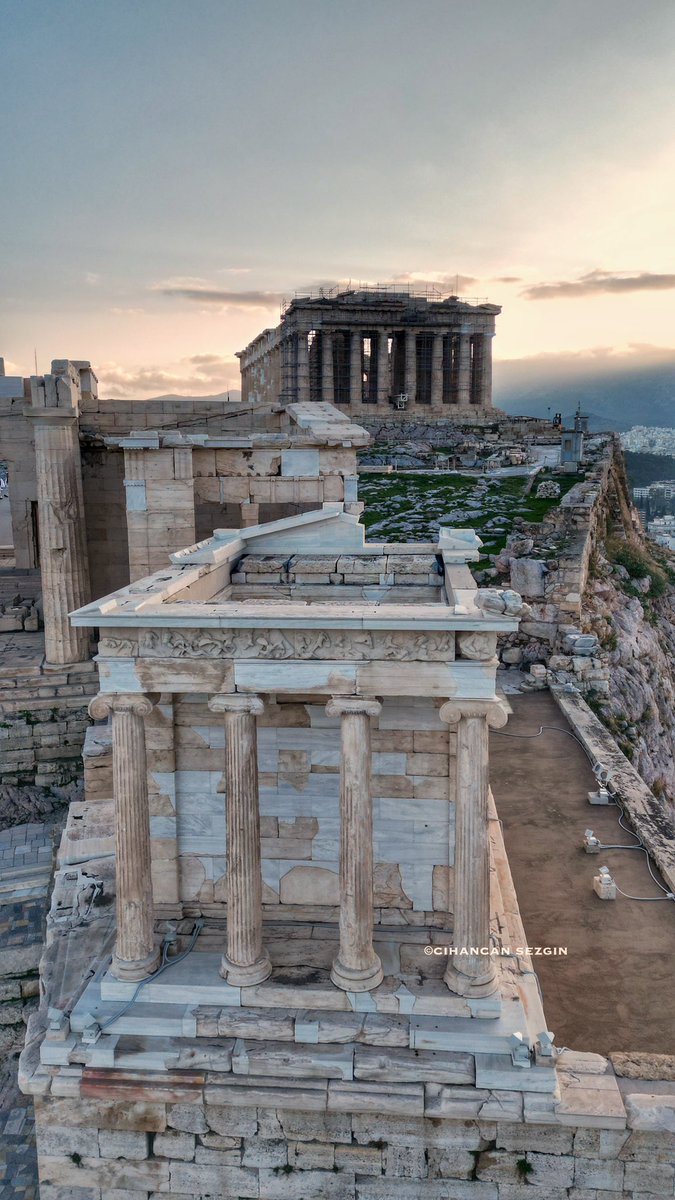 Cihancan tweet media