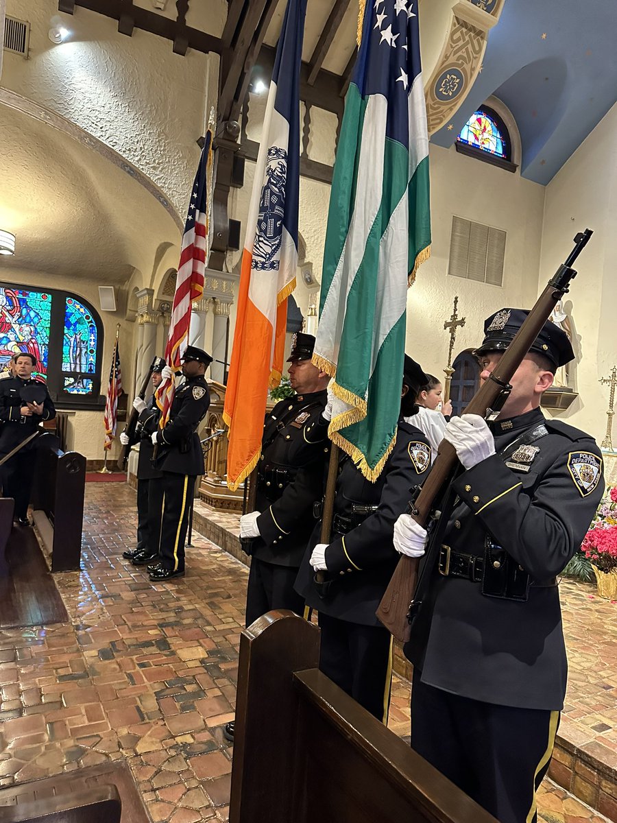 JZubiPBA's tweet photo. @NYPDCeremonial the absolute BEST in the World! Always on point, always sharp! Thank you for what you do. https://t.co/84aylDONZx