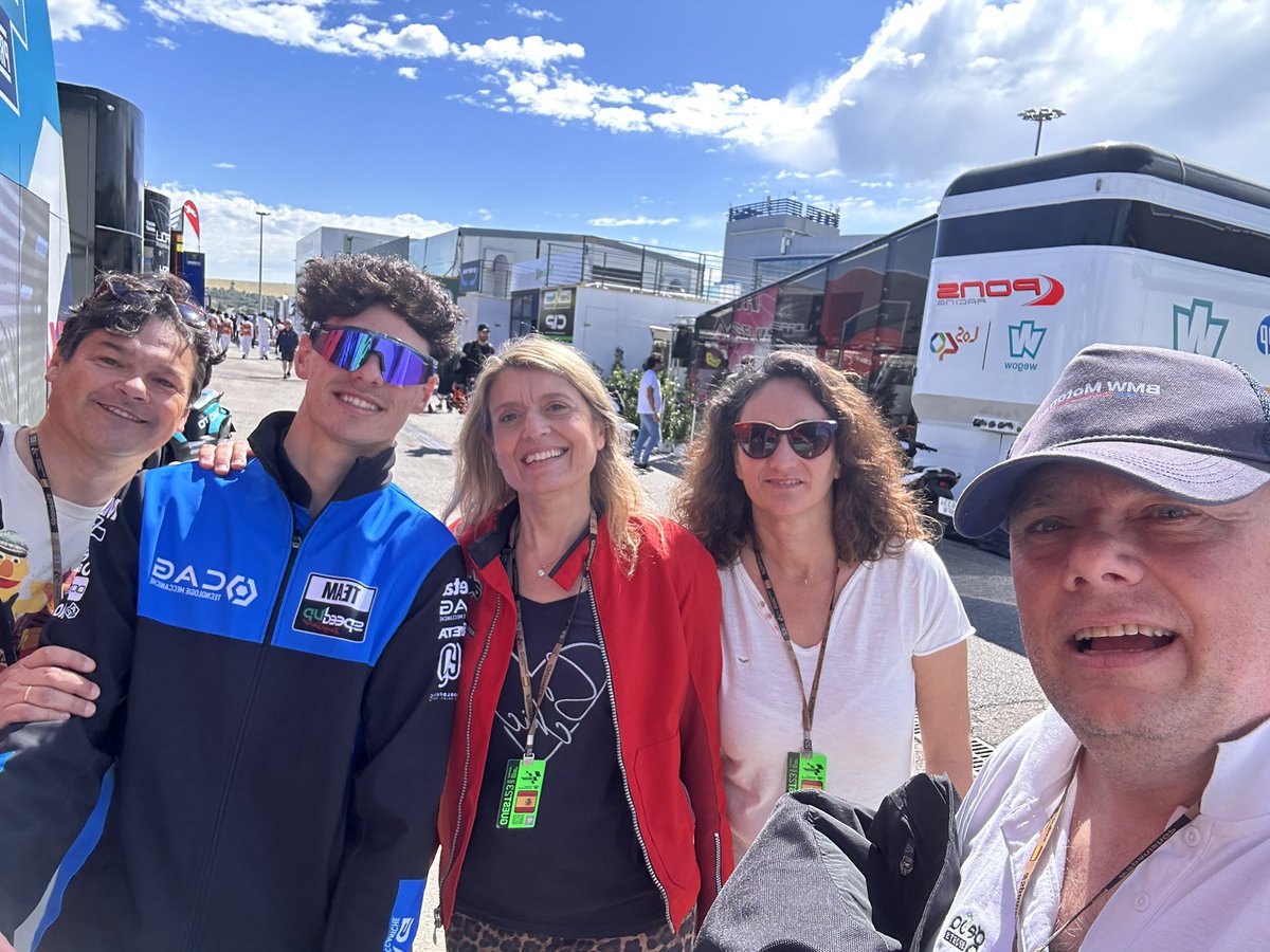 Un año más disfrutando del Gran Premio de España de Motociclismo  <a href="/MotoGP_ESPN/">ESPN MotoGP</a> en Jerez gracias a <a href="/GesaSeguros/">Gesa Correduría de Seguros y Reaseguros</a>  <a href="/GesaSports/">Gesa Sports</a>  <a href="/marianogesa71/">Mariano Albaladejo</a>