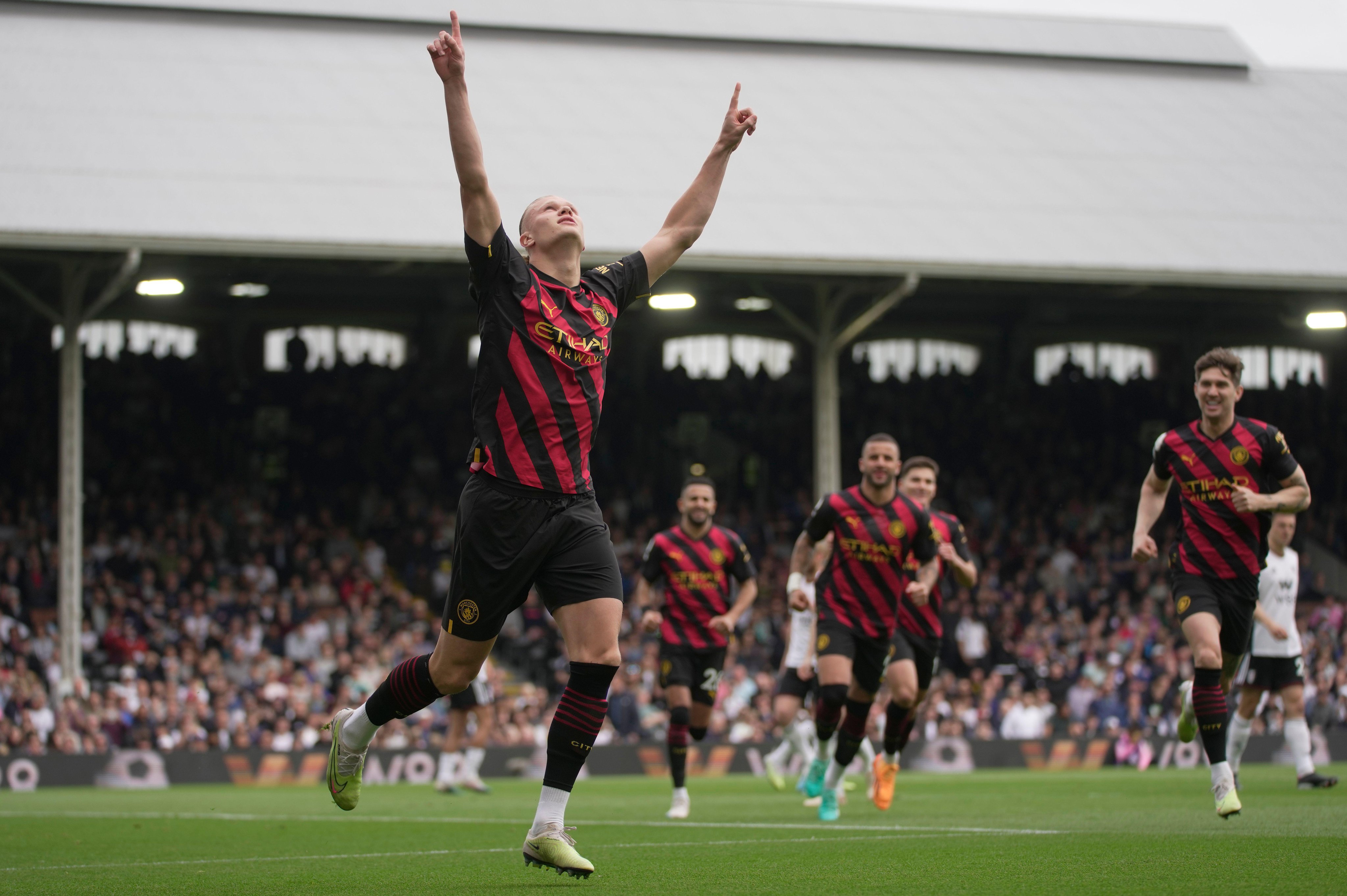 VIDEO. "Fenomenalul" Haaland lovește din nou. Încă o zi, încă un gol pentru jucătorul lui Manchester City. Foto: Tw/@Squawka