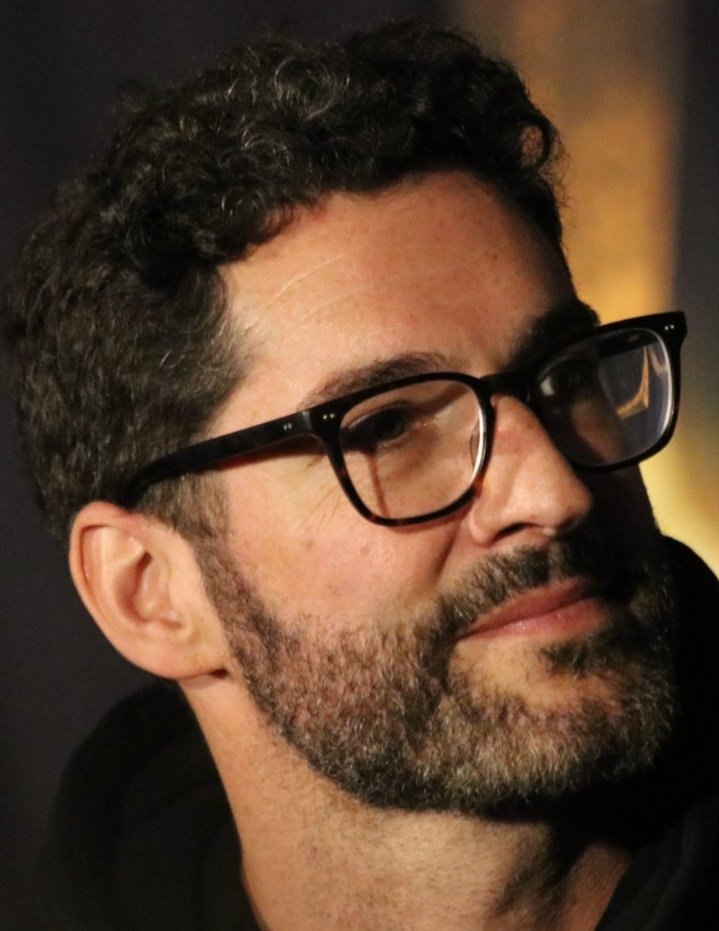 lisaquac81's tweet photo. What's your biggest talent?
Making people believe I'm just a normal average human
(#YouDontFoolUs)
#TomEllis
#LuciConNJ
pics by @Anke784 & @Ksqrd2 ❤️ https://t.co/UJGyJYvBQN