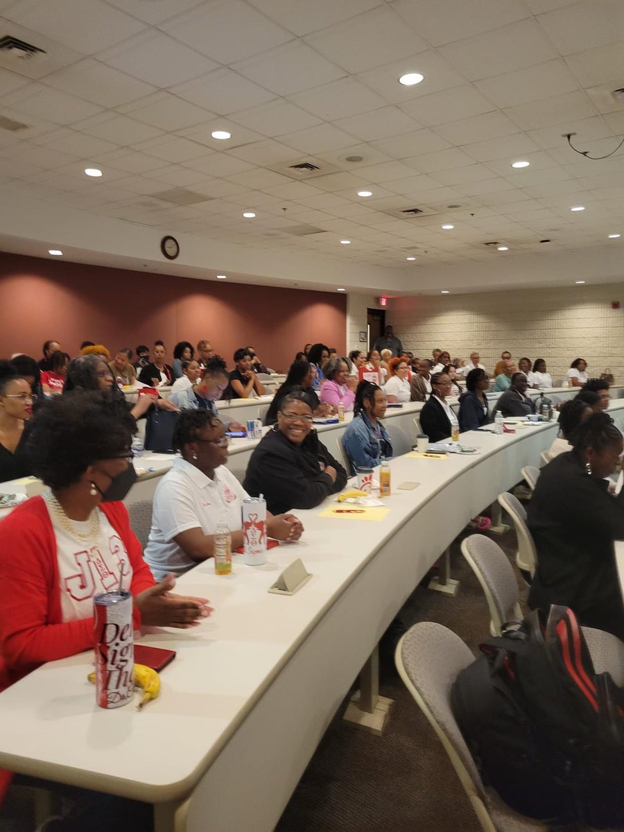 FortBraggDeltas's tweet photo. FBAAC &amp; Delta Xi presents "Human Trafficking Awareness Symposium.
It was truly an informative session. The Guest Speakers (Honorable Toni King &amp; Dr. Sharon Cooper) were Phenomenal. 
#humantrafficking #humantraffickingawareness #symposium #dst #1913 #fbaac #deltaxi #service https://t.co/Cy84vAqT0S
