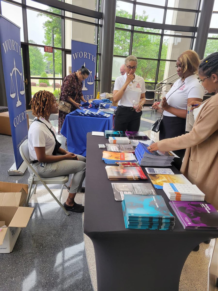FortBraggDeltas's tweet photo. FBAAC &amp; Delta Xi presents "Human Trafficking Awareness Symposium.
It was truly an informative session. The Guest Speakers (Honorable Toni King &amp; Dr. Sharon Cooper) were Phenomenal. 
#humantrafficking #humantraffickingawareness #symposium #dst #1913 #fbaac #deltaxi #service https://t.co/Cy84vAqT0S