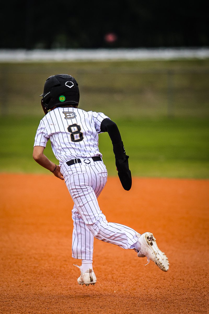 <a href="/Baseballmemphis/">Memphis Tiger Baseball</a> thinking of you guys always 💚🤝. A great baseball man that will never be forgotten #KS