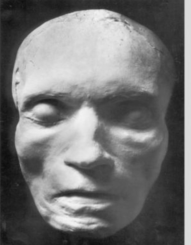 Martín Llade tweet media