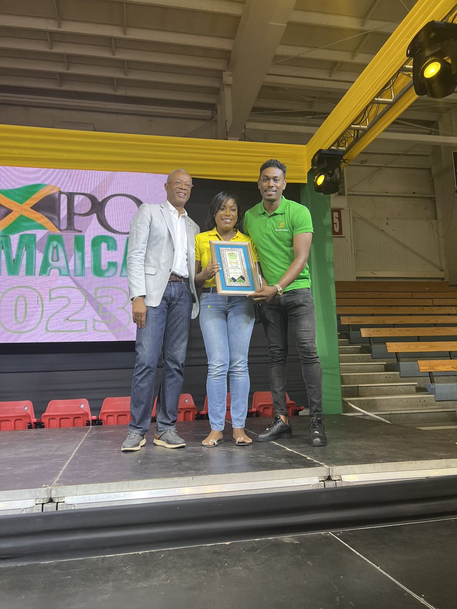 seprodgroup's tweet photo. We seh winnings! The Seprod Team celebrates after winning the award for “Most Informative Booth” and the 2nd place award for “Best New Product” (Supligen Max) at @expojamaica 2023!!! 

#SeprodStrong #WinningRightNow #OneTeamOneDream #Winnings https://t.co/FQ2Xfn2Cce