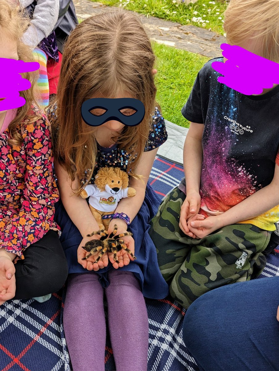Spending an afternoon in the garden with tarantulas and snakes is apparently a lot more appealing when you're 6! Still calls for a sequinned party dress though. Fabulous @LionLearners party today at home, the children absolutely loved it. Now for a 🍷!