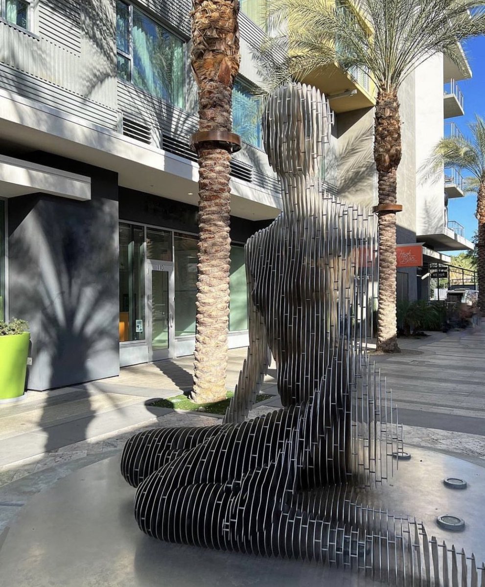 ArtistReplete's tweet photo. “I don’t shy away from complicated problems, I learn to sub-divide them into sub-problems and solve them one by one. I decided I want to see if I can sustain myself doing sculpture. I gave myself 3 years to see if I can make money off of it. In 2007, I reached that goal.” https://t.co/kYMZObyqX6