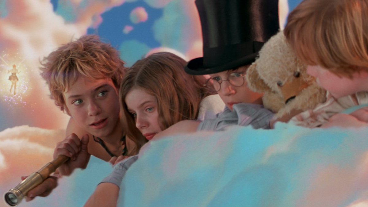 __nextsupreme__'s tweet photo. I'm not going to get over this version of peter pan EVER. https://t.co/IRLY7lIHWP