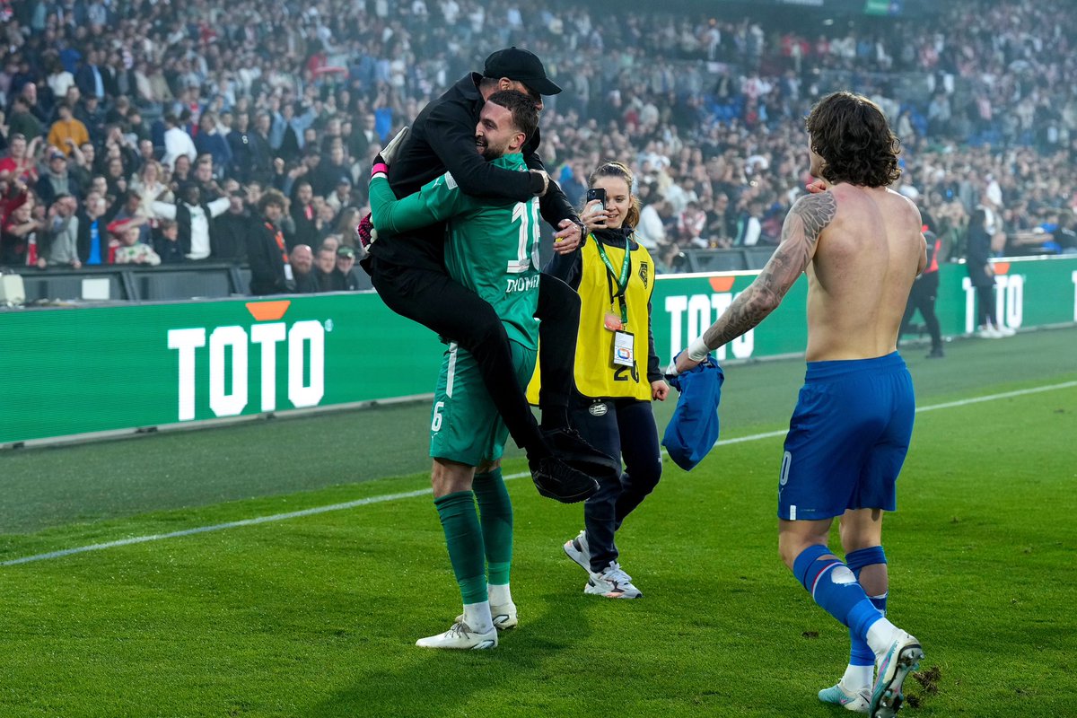 Morgen gaan we heel-heel-heel uitgebreid deze overwinning bespreken. Wat mogen we niet vergeten?