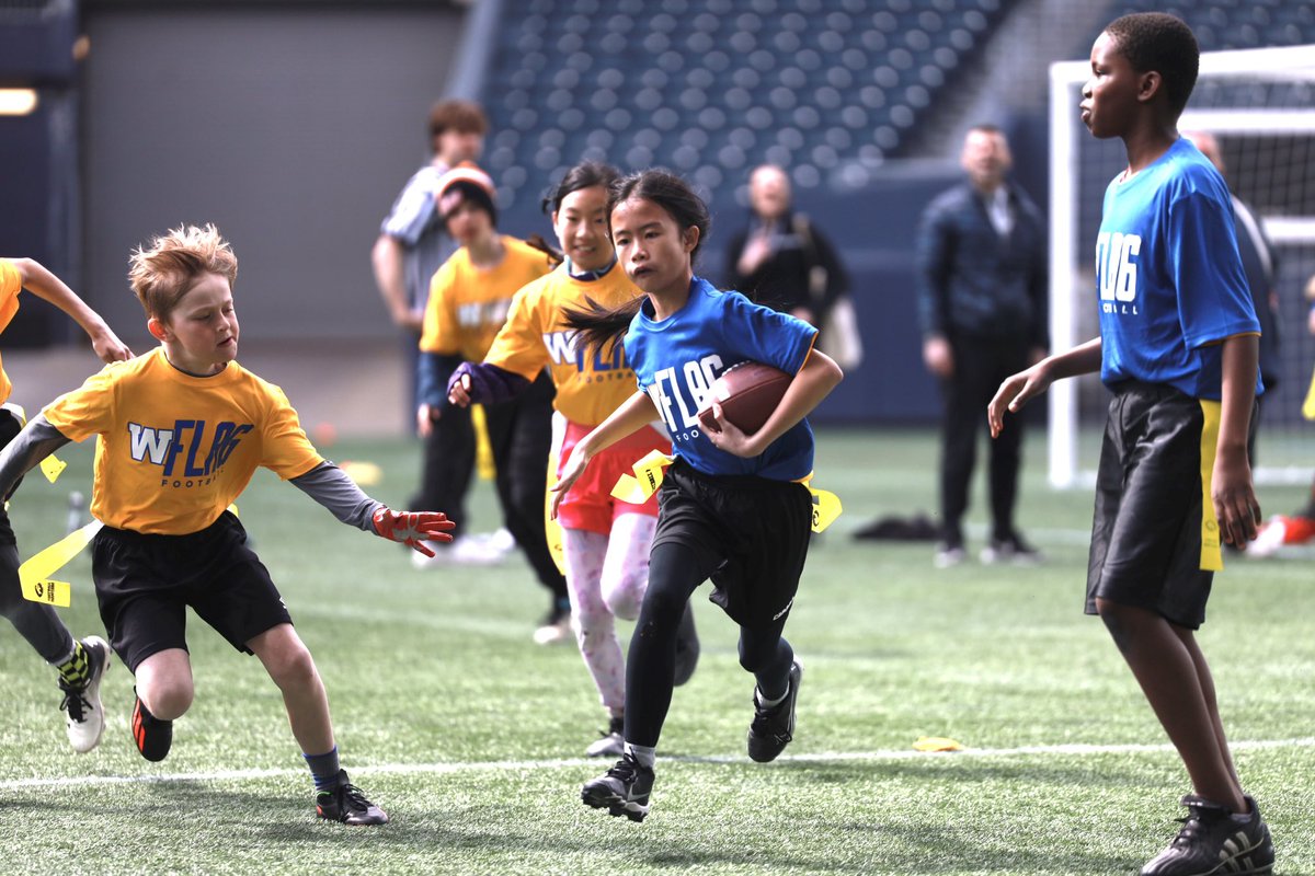fbmanitoba's tweet photo. Spring flag kicked off this weekend at IGF with over 2000 people in total participating! 🏈

“I play because I get to make new friends and learn the game,” said one participant. 

“It’s a chance for me to get active and have fun,” added another. https://t.co/ARsFoASEch