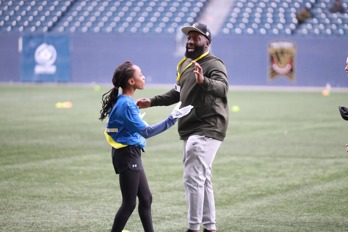 fbmanitoba's tweet photo. Spring flag kicked off this weekend at IGF with over 2000 people in total participating! 🏈

“I play because I get to make new friends and learn the game,” said one participant. 

“It’s a chance for me to get active and have fun,” added another. https://t.co/ARsFoASEch