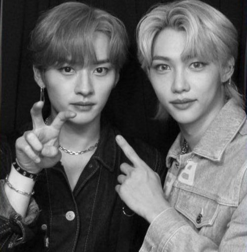 ccminlixo's tweet photo. 𓏲 ๋࣭  hilo de fics y os minlix 🔞

—🐈‍⬛ https://t.co/bO5kVJwYLl