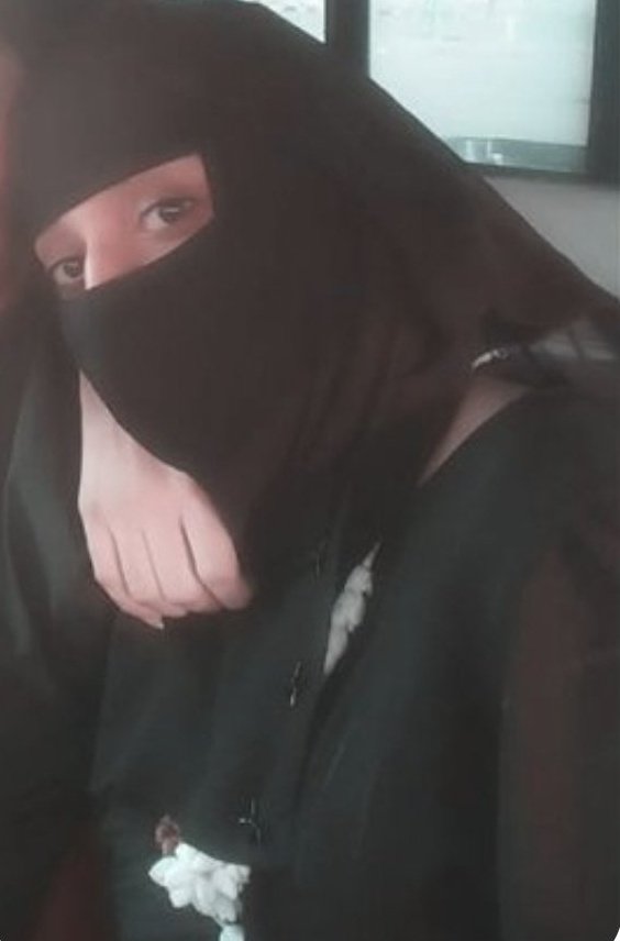 مساء الخير

هل في شخص صادق وجاد

ولا كلهم كذابين