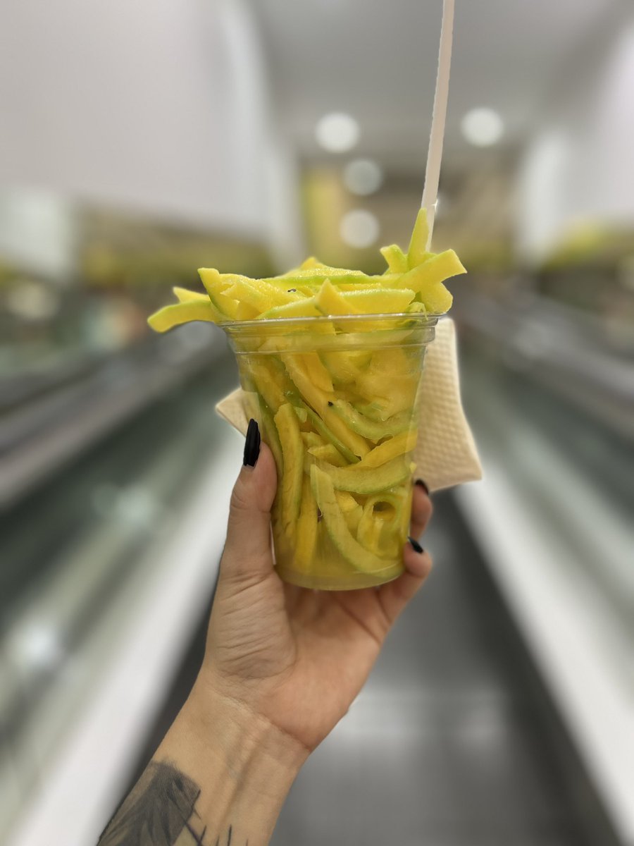 Hoy hice dos cosas que hace años no hacía. 🖤