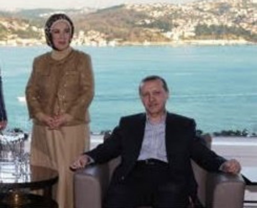 📌 Büyük fark var. 

📌 Kadına verilen değer ortada. 

#KemalKılıçdaroglu 👏👏🌺🌺