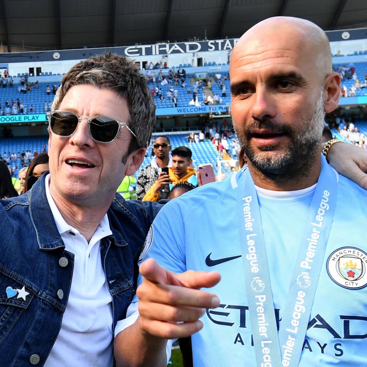 FrankKhalidUK's tweet photo. Noel Gallagher on Sir Alex Ferguson vs Pep Guardiola: "Alex Ferguson never invented anything. Pep Guardiola changed football. He never did it in any other country, did he? Pep has changed the way football is played in this country. And probably every country he has ever been in. He is a tactical genius."