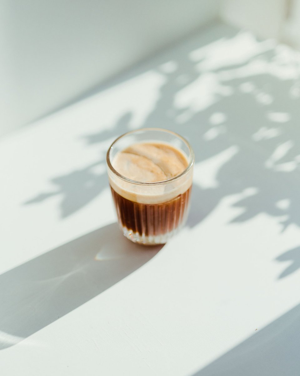 CreamyCreates's tweet photo. Sunday Funday! ☀️ What's your favorite way to relax and unwind on a lazy Sunday? A hot cup of coffee from  is always a good start! 😍☕️ #sundayvibes #SundayFunday #SundayMotivation #CoffeeTime #Coffee #CoffeeLover https://t.co/xDU9bHJTZg