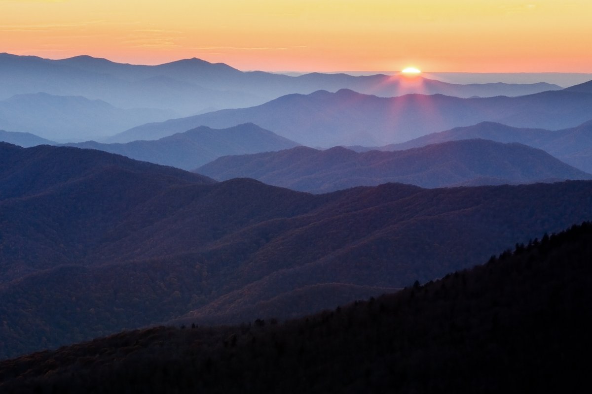 bernabephoto's tweet photo. I'm leaving tomorrow for a week in the Smoky Mountains. Feels like home to me. @GSMNP #photography https://t.co/pzLyxt3Gg0