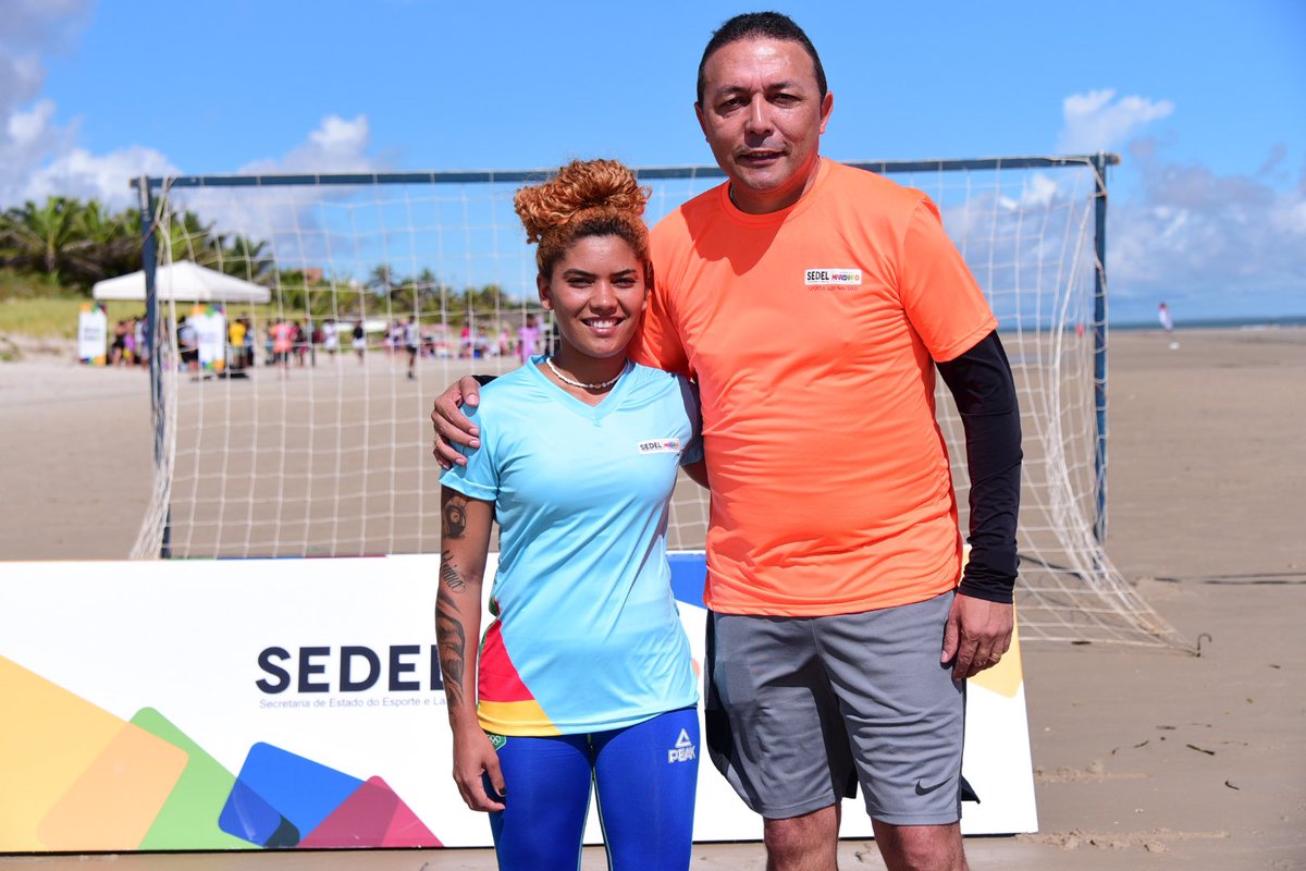 carlosbrandaoma's tweet photo. Dando continuidade à comemoração do aniversário de 44 anos da @sedel_ma, realizamos a Sedel Beach, na Av. Litorânea, com prática esportiva, lazer para pessoas com deficiência e a presença da nossa campeã de beach soccer @Adrielebs07. https://t.co/EDDsUIOpmZ